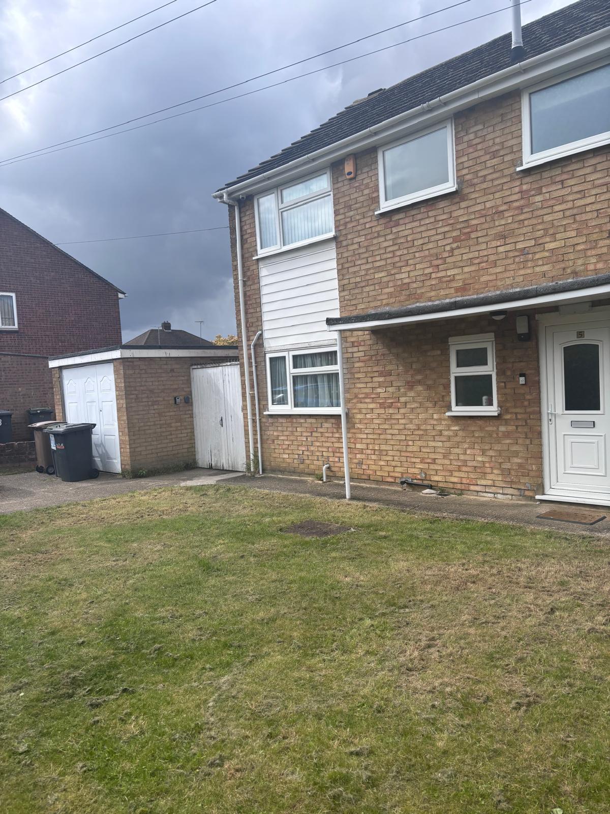 Super Contractor Stay 6 king beds parking & Wi‑Fi2